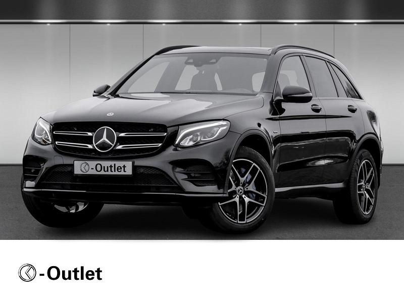 Schwarz Gebraucht 2017 Mercedes GLC350 AMG line SUV | 32.800 € (Etwas zu teuer) - Bild 1/4