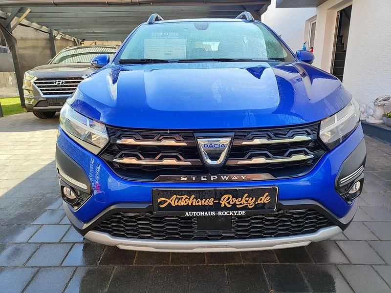 Gebraucht Dacia Sandero Expression 91 PS (66 kW) 2021 Blau Limousine