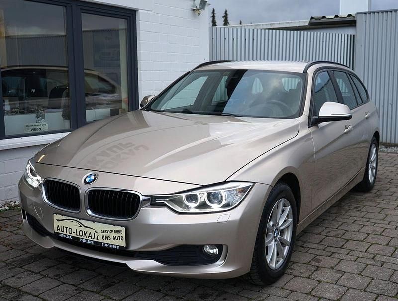 Silber Gebraucht 2015 BMW 320 Sport Line Kombi | 12.900 € (Fairer Preis) - Bild 1/4