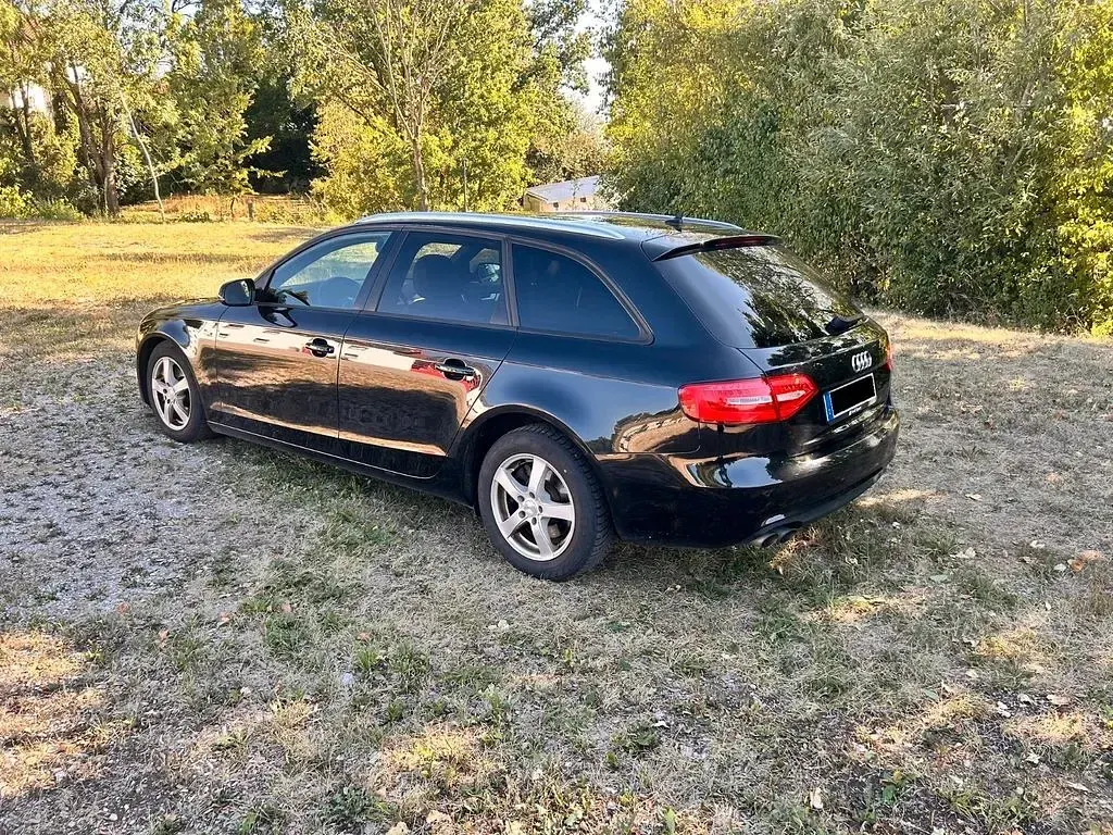 Gebraucht Audi A4 S-Line 143 PS (105 kW) 2013 Schwarz Kombi