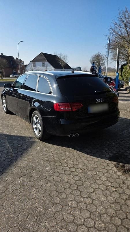 Second-hand Audi A4 177 CP (130 kW) 2014 Negru Break