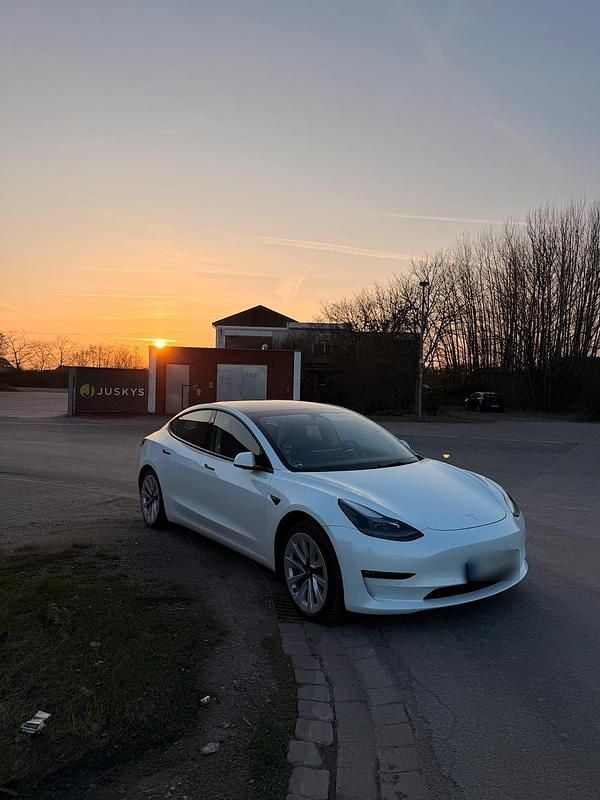 Gebraucht Tesla Model 3 Long Range AWD 369 kW (503 PS) 2022 Weiß Limousine
