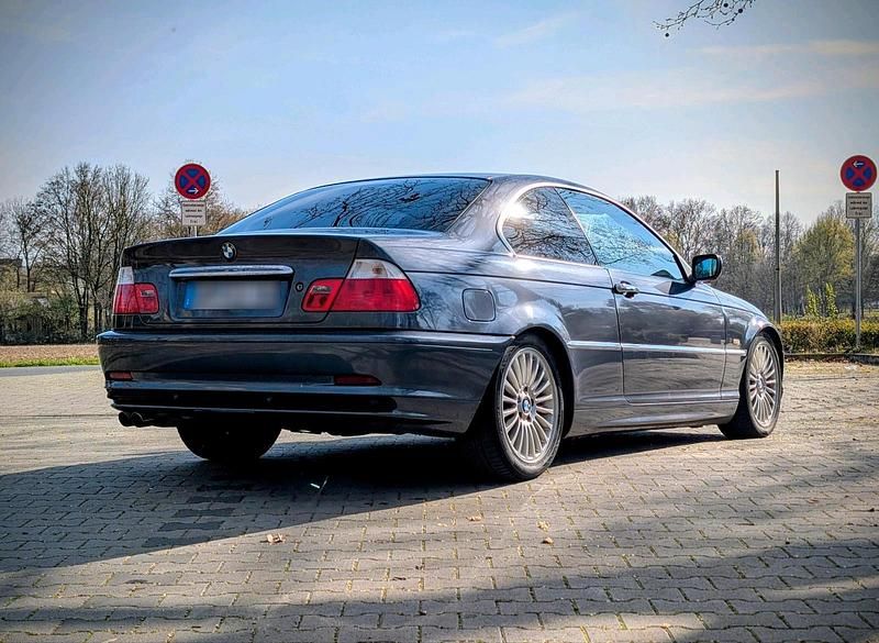 Usata BMW 330 231 CV (169 kW) 2002 Grigio Coupé