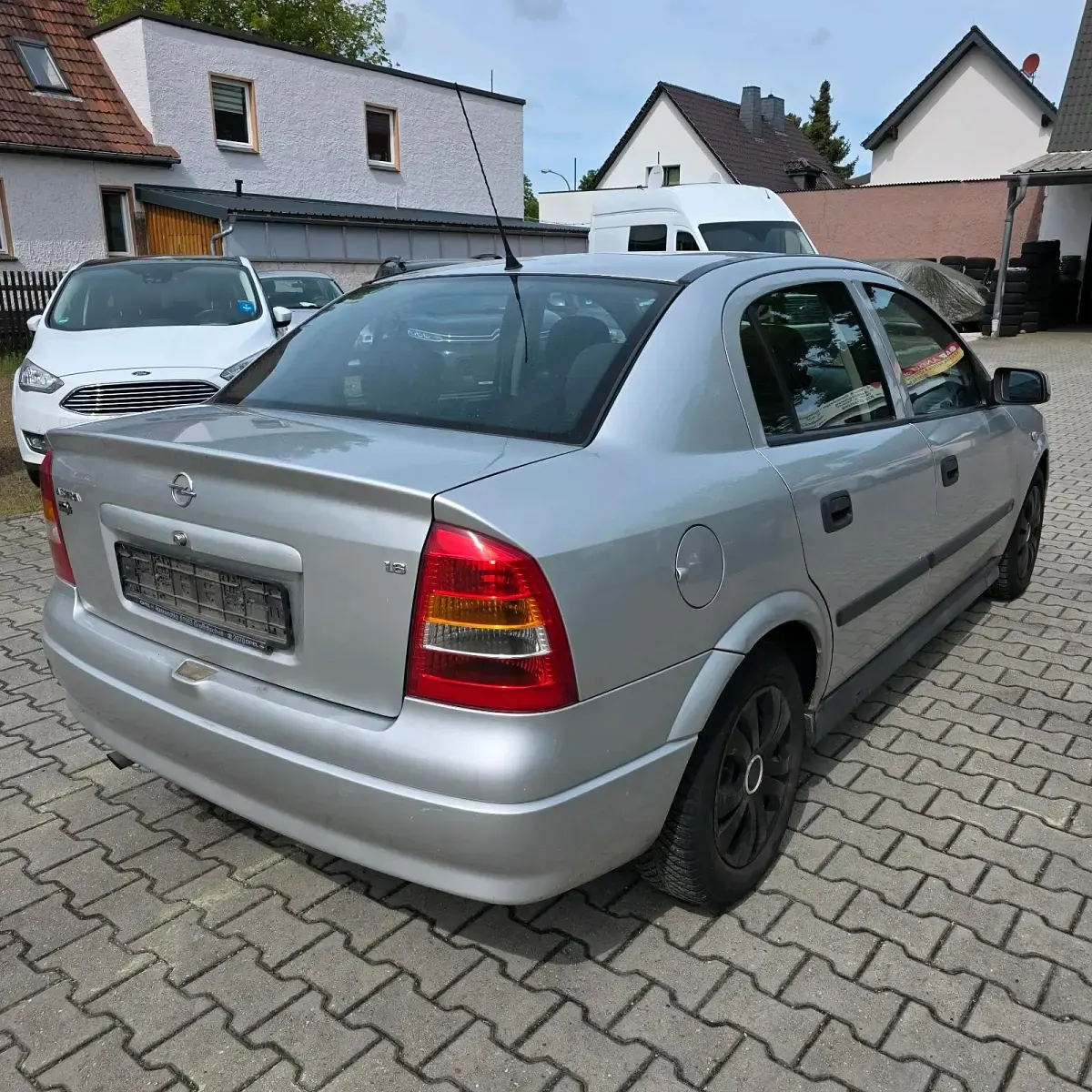 Gebraucht Opel Astra 100 PS (73 kW) 2002 Silber Limousine