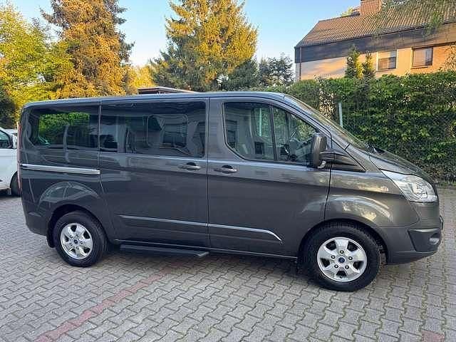 Second-hand Ford Transit Custom 170 CP (125 kW) 2017 Magnetic Monovolum