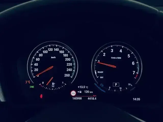 Używany BMW X1 Advantage 140 KM (102 kW) 2019 Szary SUV