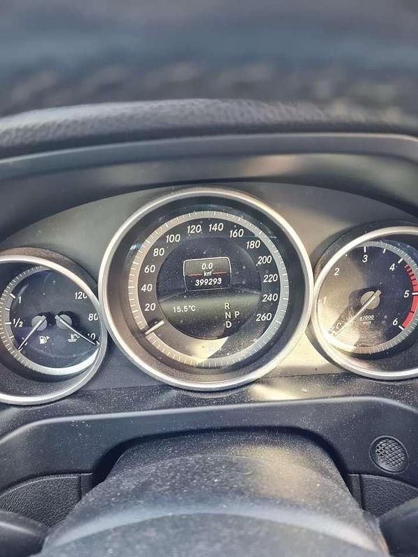 Gebraucht 2016 Mercedes E200 Elegance Kombi | 3.200 € (Etwas zu teuer) - Bild 1/4