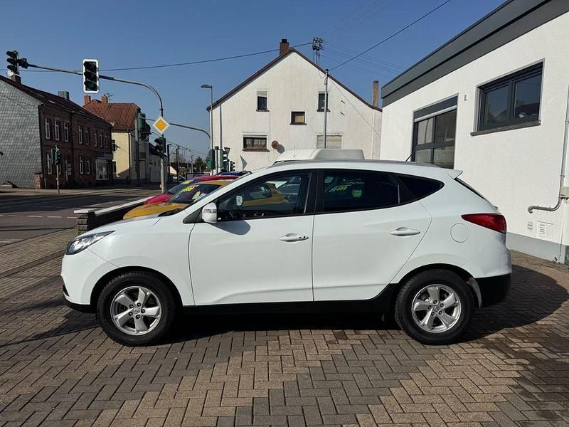 Gebraucht Hyundai ix35 Style 135 PS (99 kW) 2011 Weiß SUV