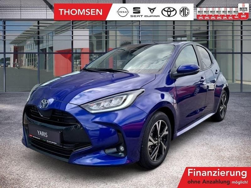 Blau Neu 2025 Toyota Yaris Hybrid Team Limousine | 24.485 € (Fairer Preis) - Bild 1/3
