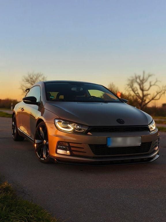 Gebraucht VW Scirocco 180 PS (132 kW) 2016 Gold Coupé