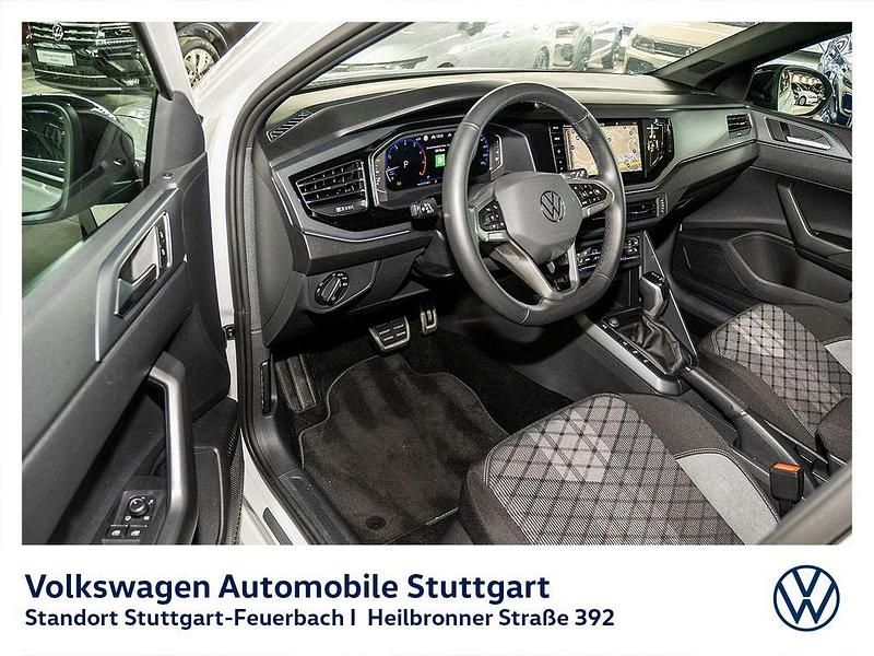 Gebraucht VW Taigo R-line 150 PS (110 kW) 2025 Pure white schwarz SUV