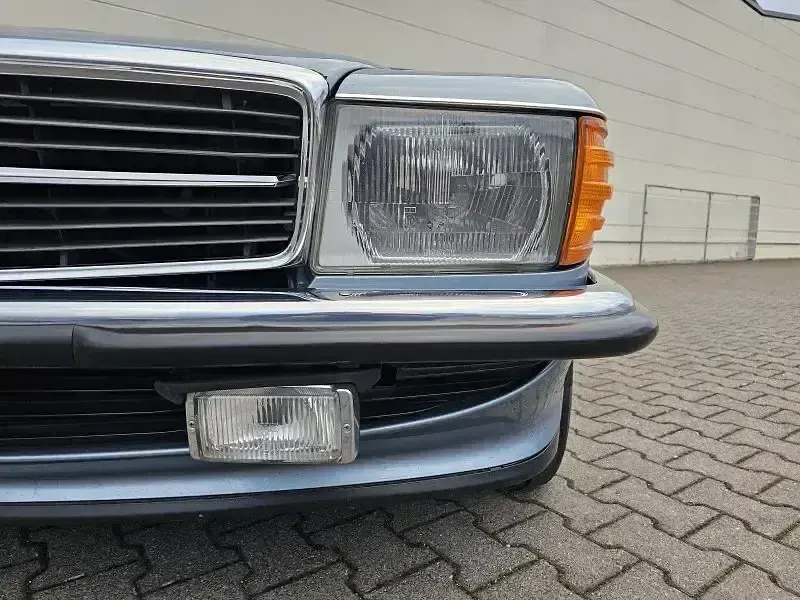 Gebraucht Mercedes SL500 245 PS (180 kW) 1985 Diamantblau metallic Cabrio