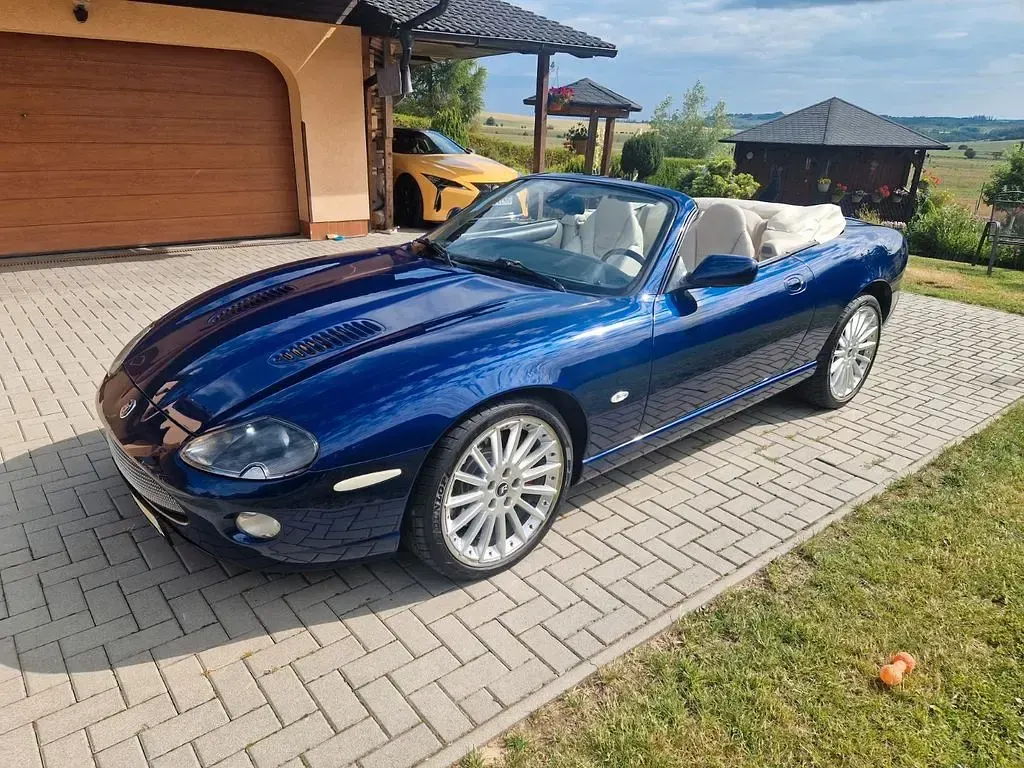 Gebraucht Jaguar XKR 396 PS (291 kW) 2004 Blau Cabrio