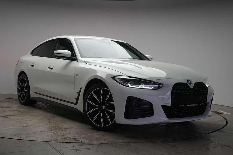 Alpinweiss 3 Gebraucht 2023 BMW 420 M Sport Coupé | 38.990 € (Fairer Preis) - Bild 1/4