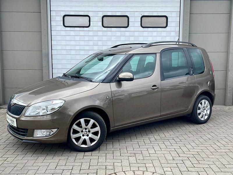 Gebraucht Skoda Roomster 86 PS (63 kW) 2013 Braun Van / Kleinbus