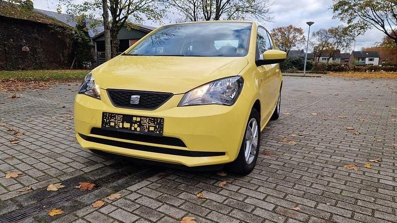 Gebraucht Seat Mii Style 60 PS (44 kW) 2013 Gelb Kleinwagen