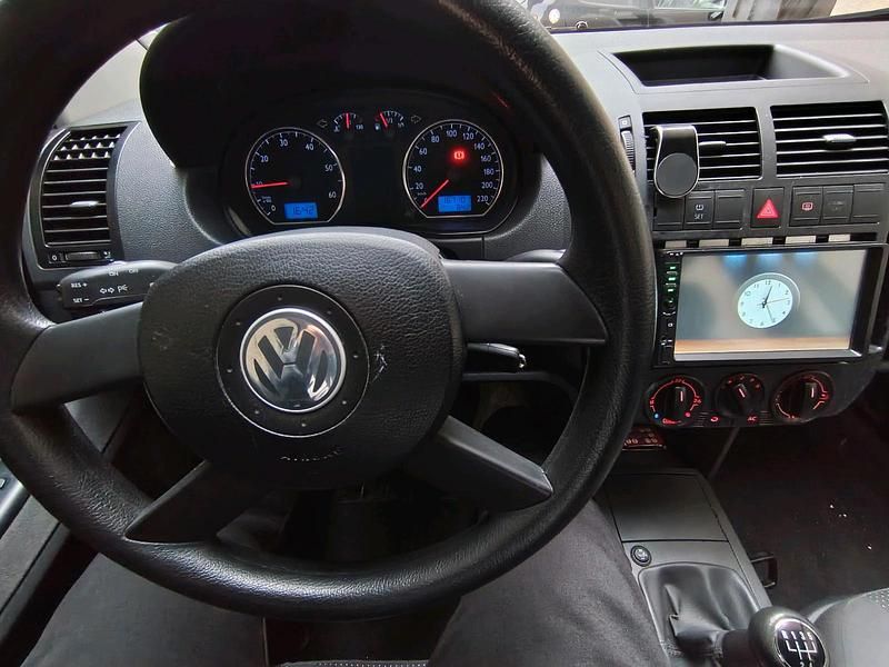 Gebraucht VW Polo 75 PS (55 kW) 2002 Grau Kleinwagen