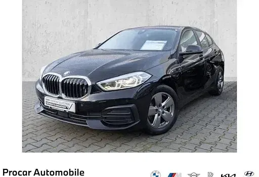 Gebraucht BMW 118 Advantage 136 PS (100 kW) 2021 Kleinwagen