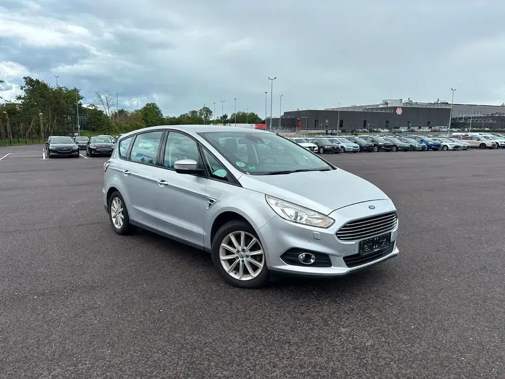 Gebraucht Ford S-MAX Trend 150 PS (110 kW) 2016 Silber Van / Kleinbus