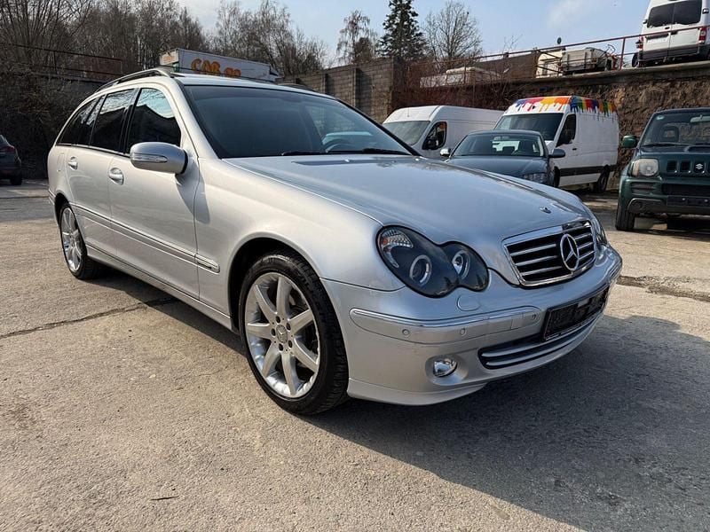 Gebraucht Mercedes C280 Elegance 231 PS (169 kW) 2006 Silber Kombi