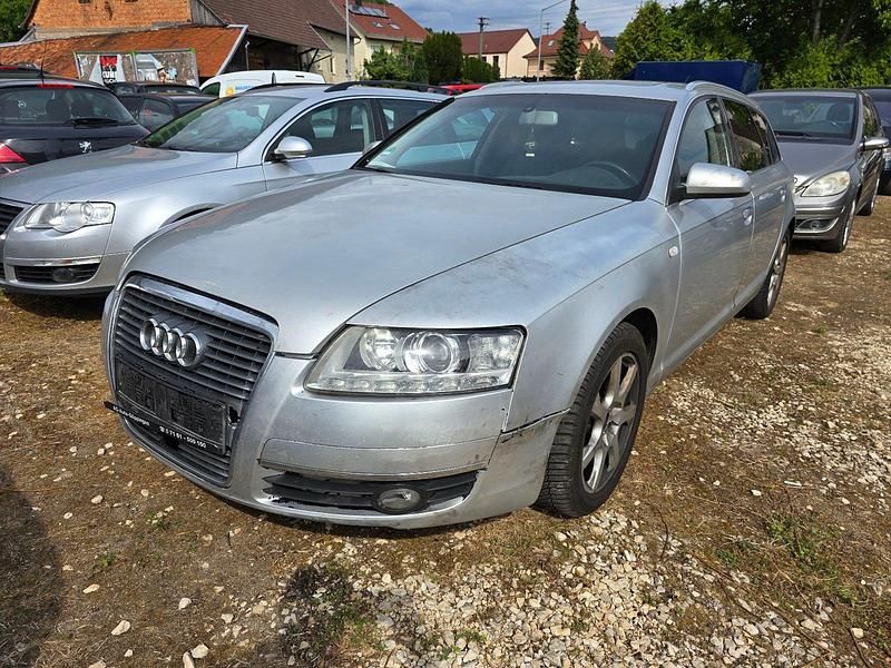 Silbersee/lichtsilber Gebraucht 2005 Audi A6 Kombi | 1.190 € - Bild 1/4