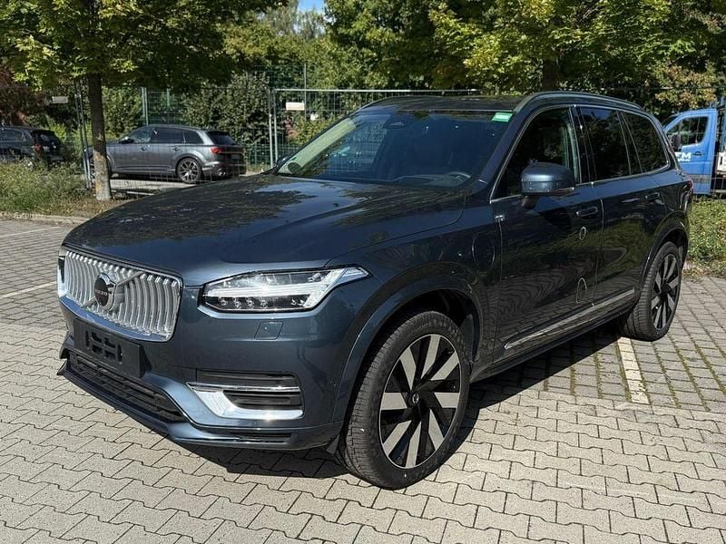 Grau Gebraucht 2024 Volvo XC90 Ultra SUV | 56.900 € (Superpreis) - Bild 1/4