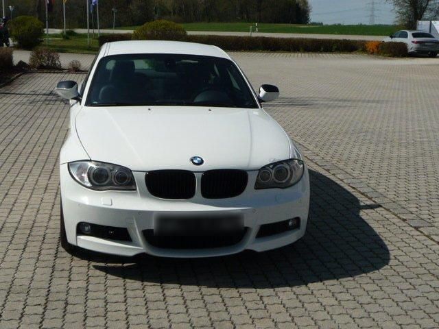 Gebraucht BMW 118 Coupé 143 PS (105 kW) 2010 Weiß Coupé