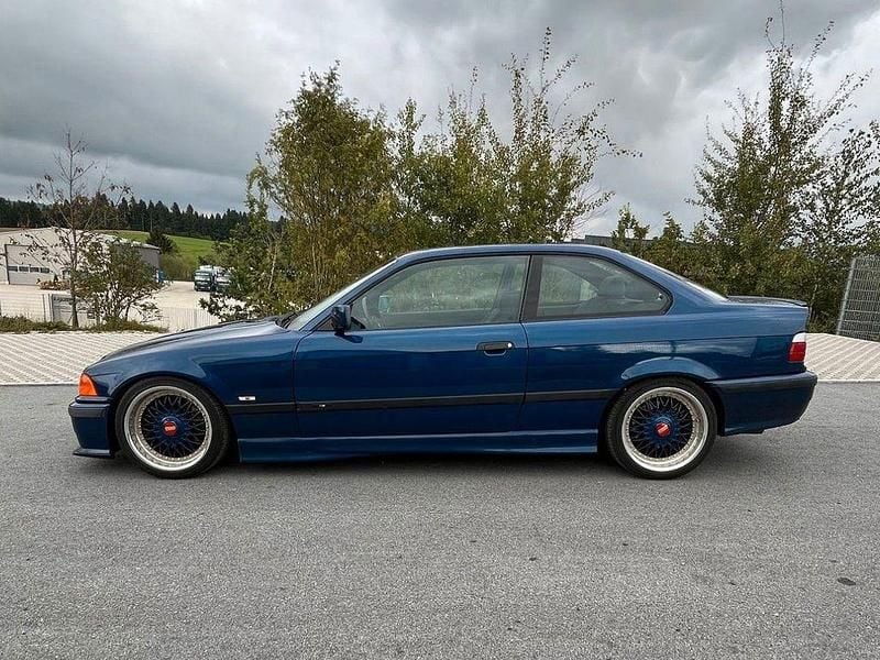 Gebraucht BMW 328 M Sport 193 PS (141 kW) 1997 Blau Coupé