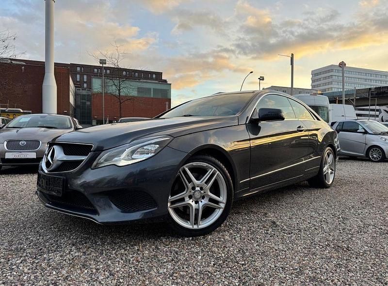 Grau Gebraucht 2014 Mercedes E250 Style Coupé | 16.900 € (Fairer Preis) - Bild 1/4