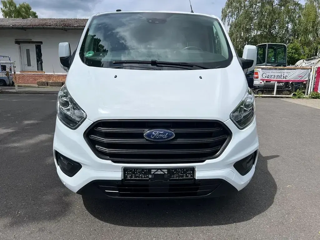 Gebraucht Ford Transit Custom 131 PS (96 kW) 2019 Weiß Van / Kleinbus