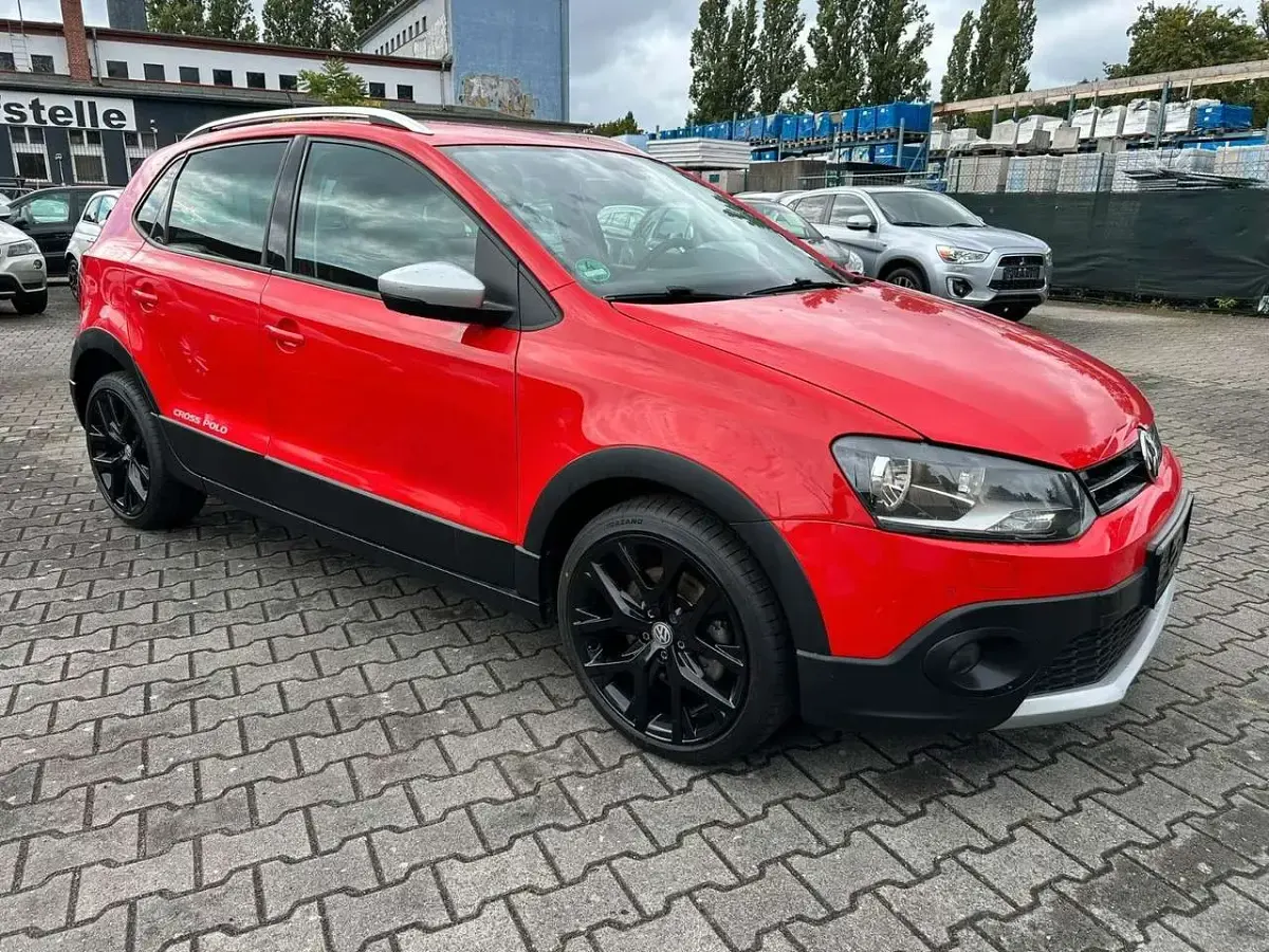 Gebraucht VW Polo Cross 110 PS (80 kW) 2016 Rot Kleinwagen