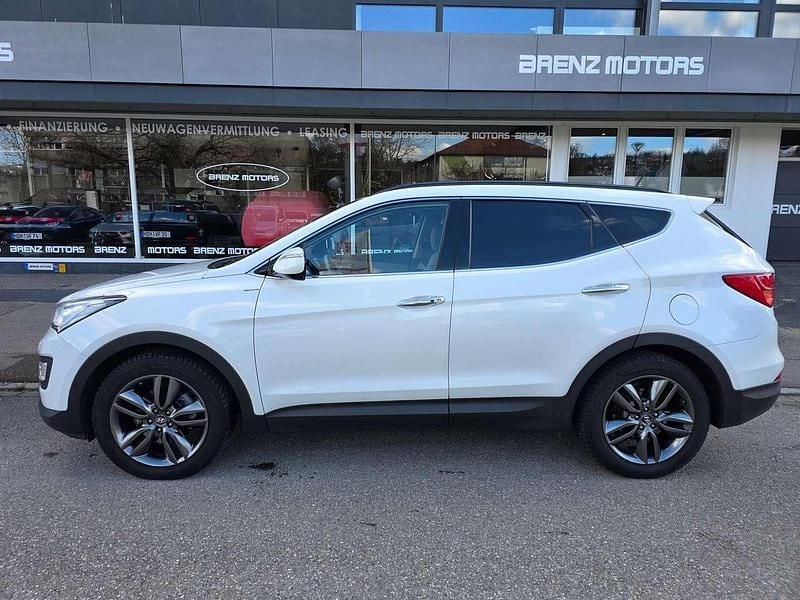 Gebraucht Hyundai Santa Fe Premium 197 PS (144 kW) 2013 White crystal / mic (metallic) SUV