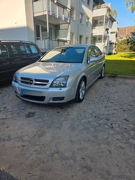 Silber Gebraucht 2003 Opel Vectra GTS Limousine | 2.650 € (Fairer Preis) - Bild 1/3