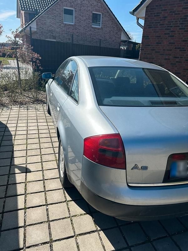 Gebraucht Audi A6 150 PS (110 kW) 1997 Silber Limousine