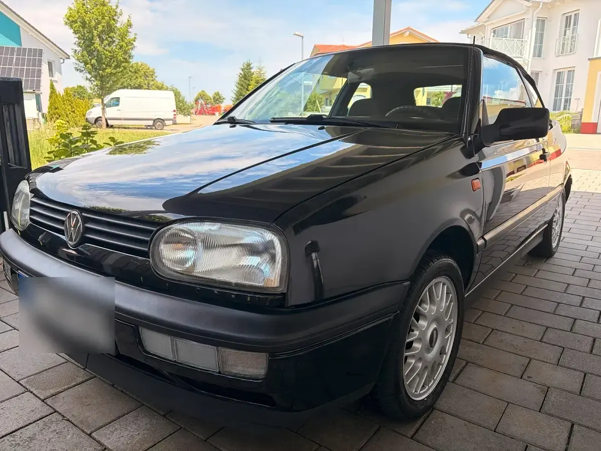 Gebraucht VW Golf Cabriolet 75 PS (55 kW) 1995 Schwarz Cabrio