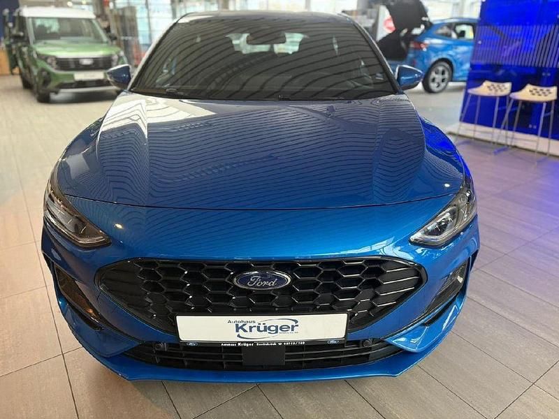 Usata Ford Focus ST-Line 125 CV (91 kW) 2024 Blu Berlina