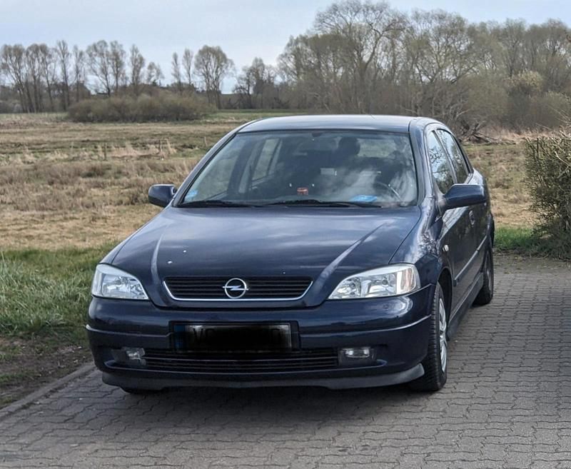 Gebraucht Opel Astra 101 PS (74 kW) 1998 Blau Limousine