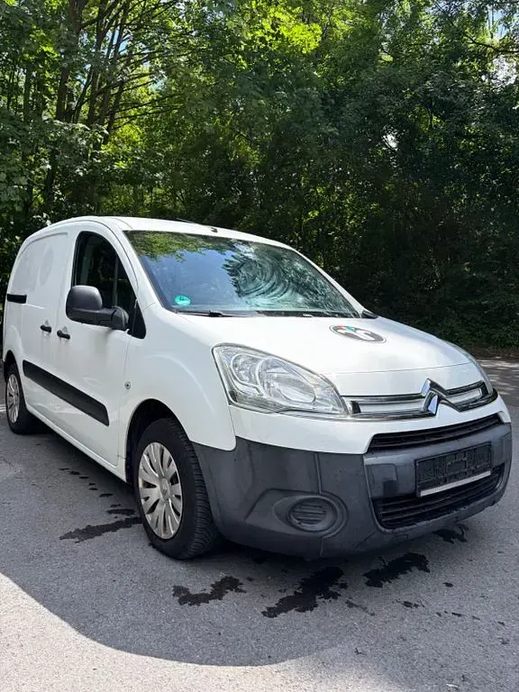 Gebraucht Citroën e-Berlingo 90 PS (66 kW) 2014 Weiß Limousine