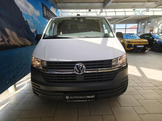 Gebraucht VW Transporter 110 PS (80 kW) 2024 Weiß Van
