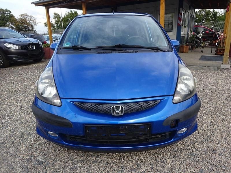Gebraucht Honda Jazz 77 PS (56 kW) 2008 Blau Kleinwagen