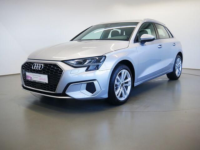 Gebraucht Audi A3 Advanced 116 PS (85 kW) 2024 Silber Limousine