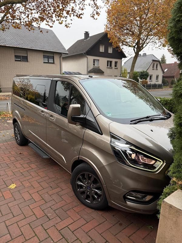 Usata Ford Transit Custom 170 CV (125 kW) 2019 Oro Monovolume