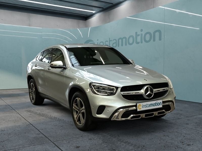 Silber Gebraucht 2023 Mercedes GLC220 Coupé | 47.840 € (Superpreis) - Bild 1/4