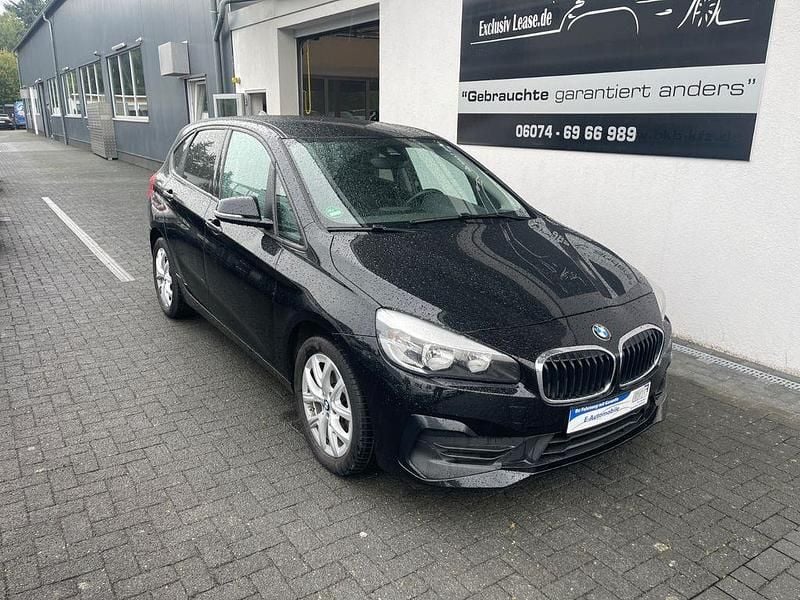 Schwarz Gebraucht 2019 BMW 218 Performance Kombi | 11.680 € (Superpreis) - Bild 1/4