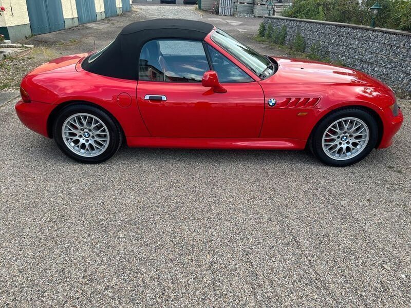 Rot Gebraucht 1996 BMW Z3 Sport Line Cabrio | 8.200 € (Teuer) - Bild 1/4