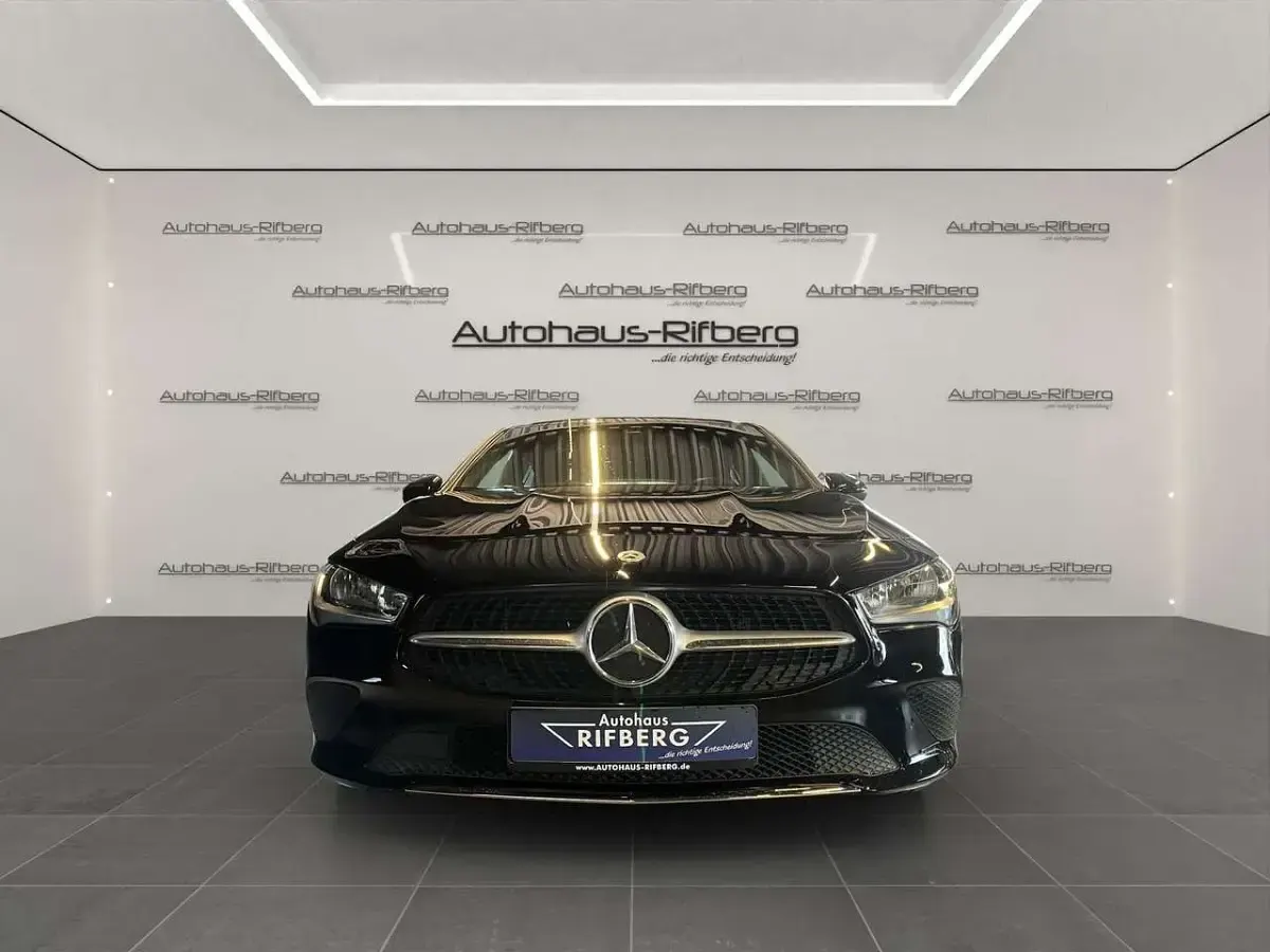 Usata Mercedes CLA250e 218 CV (160 kW) 2022 Nero Berlina