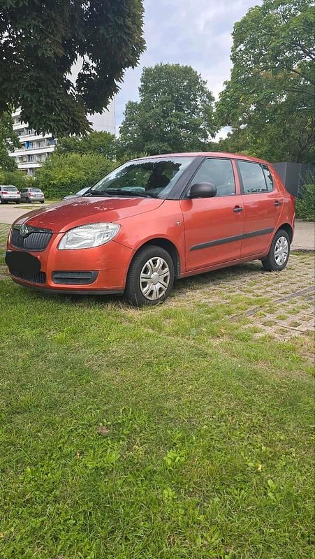 Orange Gebraucht 2008 Skoda Fabia Limousine | 1.200 € (Guter Preis) - Bild 1/4