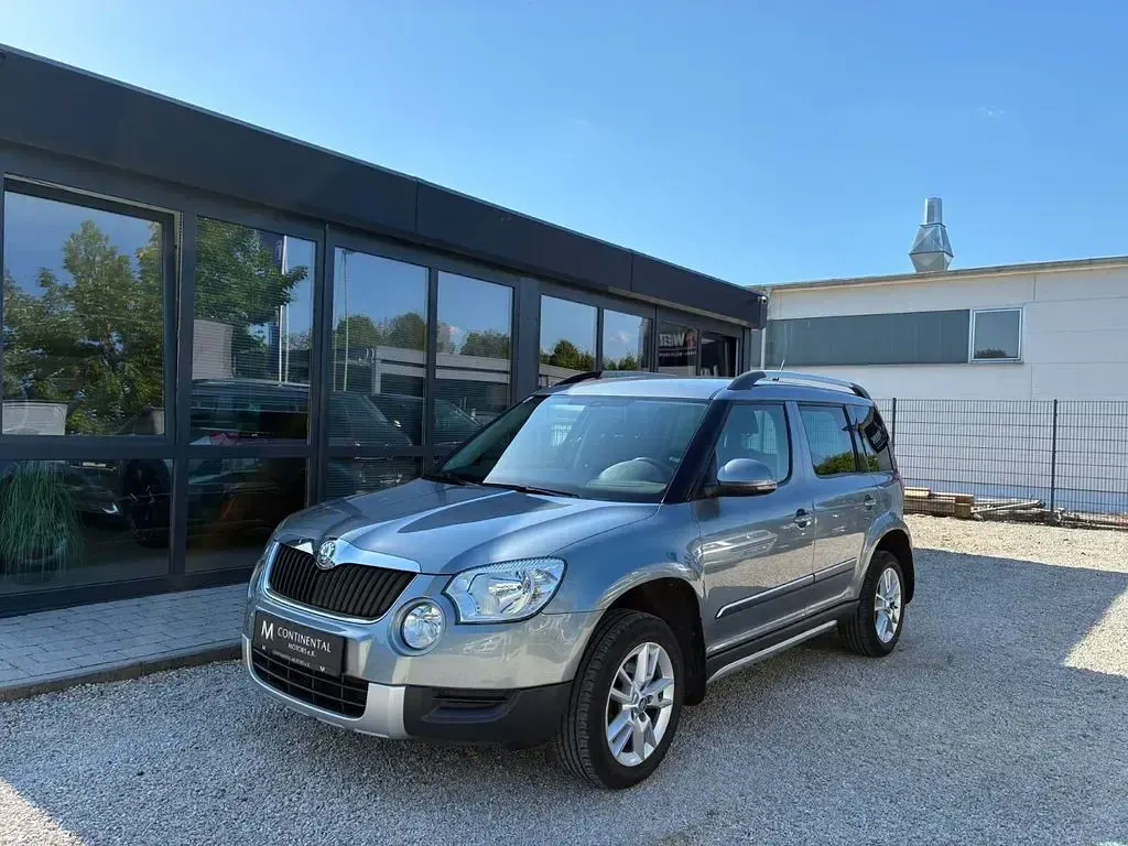 Gebraucht Skoda Yeti Elegance 110 PS (80 kW) 2013 Grau SUV