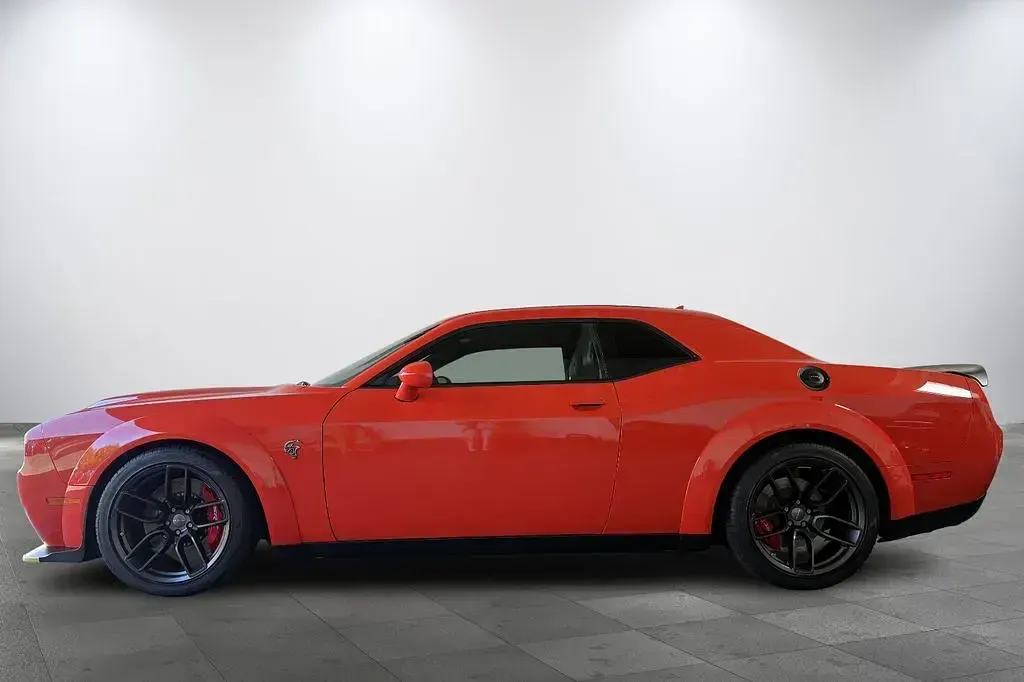 Gebraucht Dodge Challenger 728 PS (535 kW) 2024 Orange Coupé