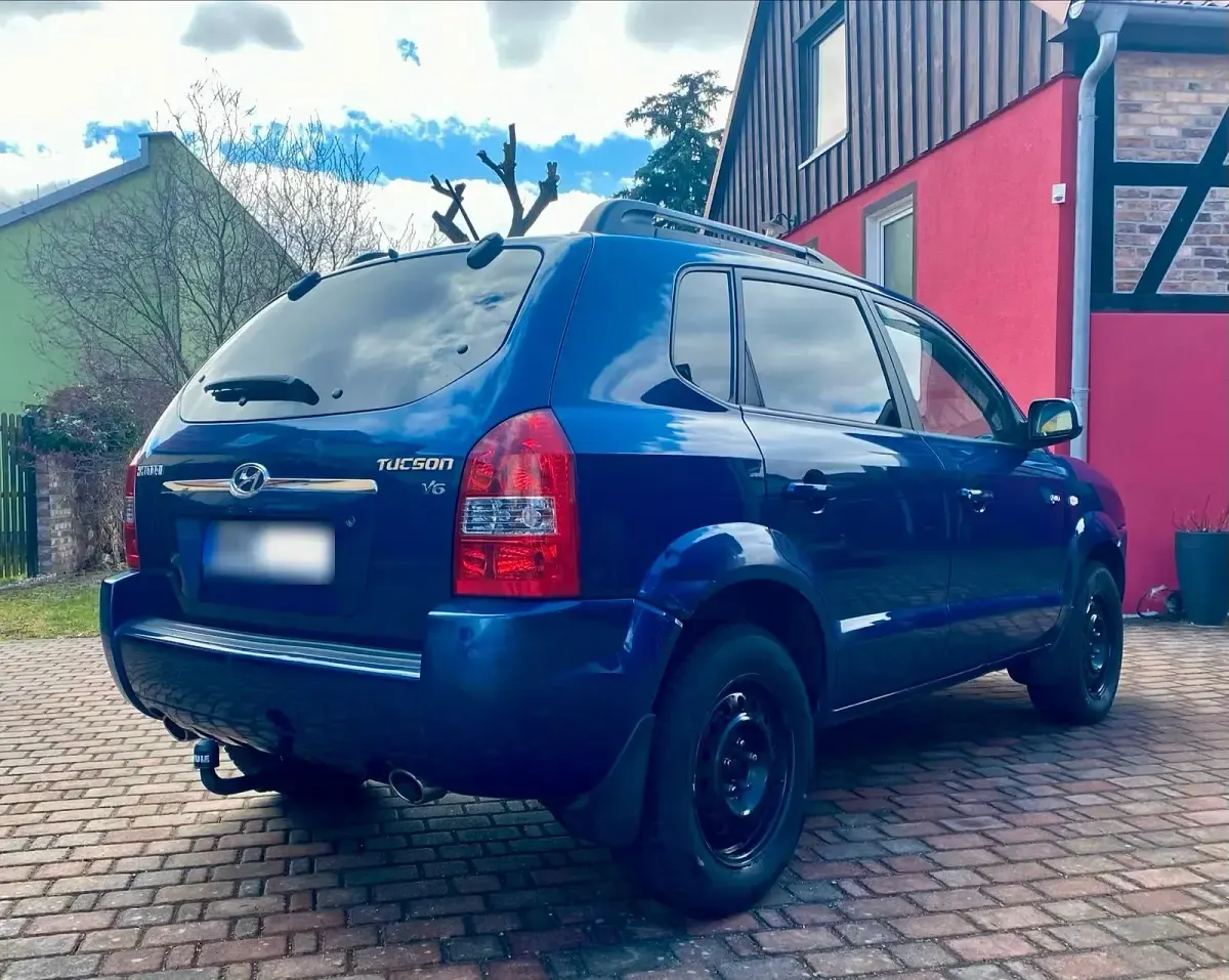 Gebraucht Hyundai Tucson GLS 177 PS (130 kW) 2005 Blau SUV